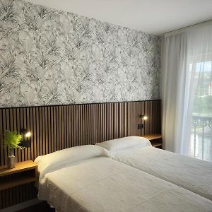 Habitación con 2 Camas Individuales